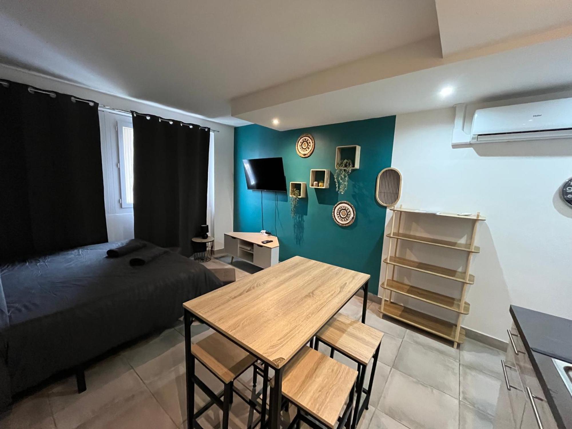 Studio Confortable Avec Balcon Villeneuve-sur-Lot Exterior photo